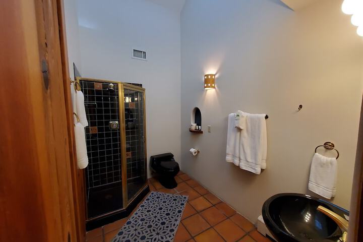 Room 15 of 68