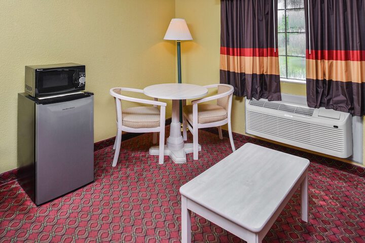 Room 15 of 23