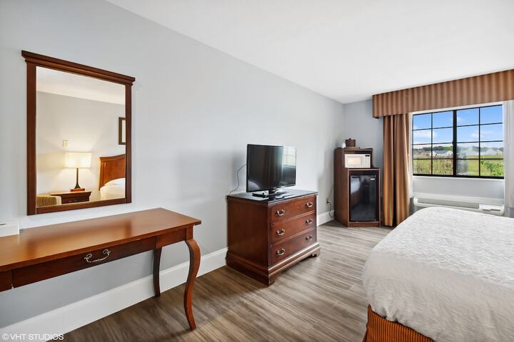Room 41 of 46