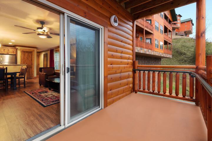 Westgate Smoky Mountain Resort & Water Park