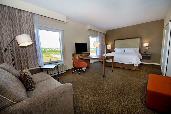 Hampton Inn & Suites by Hilton Truro