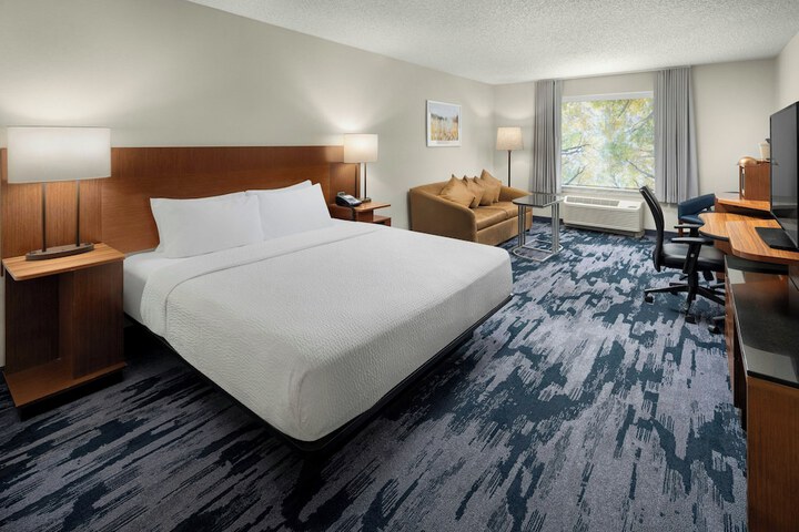 Fairfield Inn & Suites by Marriott Lake Oswego