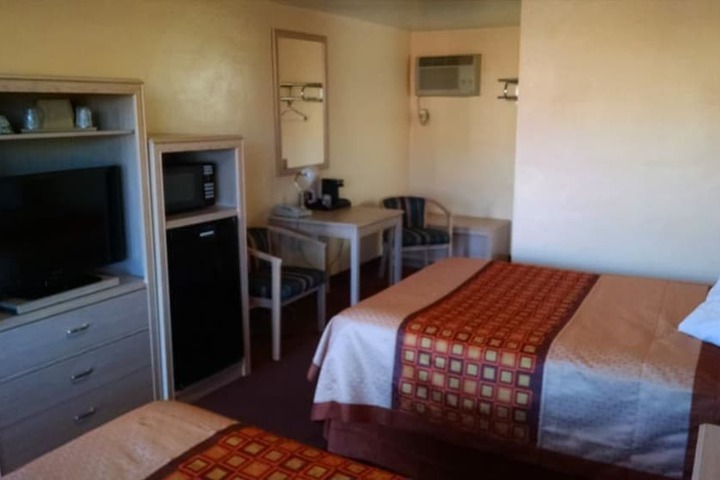 Room 5 of 19
