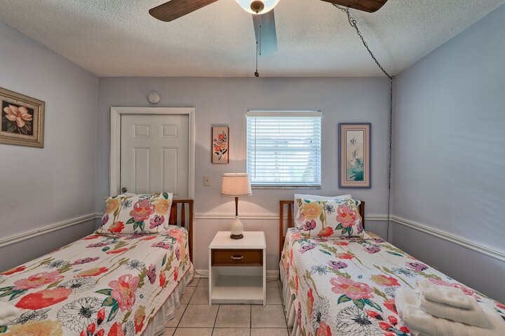 BeachTrail Lodging
