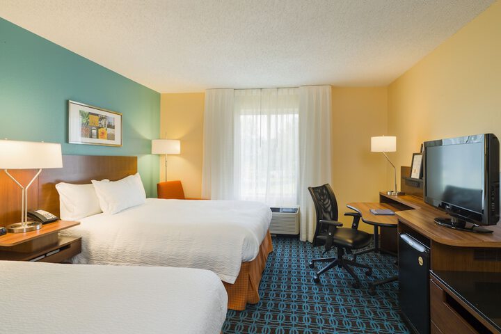 Room 9 of 25