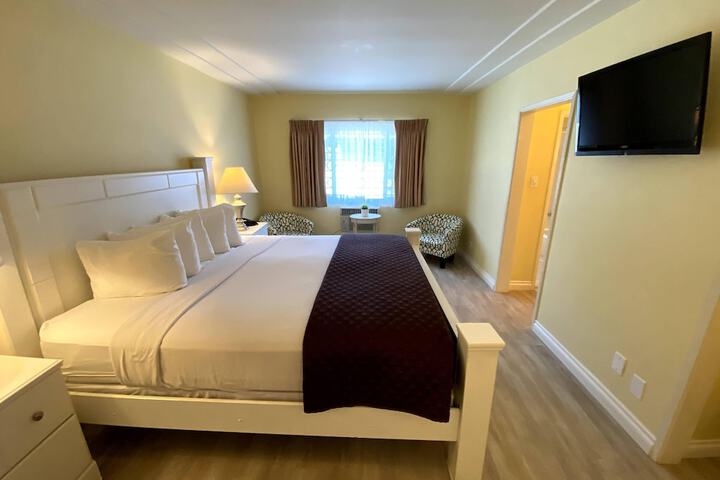 Hollywood Celebrity Hotel