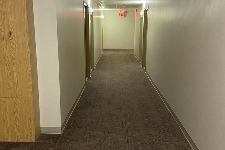 Hotel 4 of 63