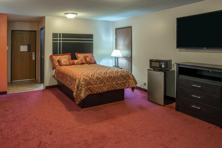 Room 15 of 39