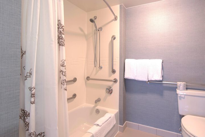 Room 22 of 62