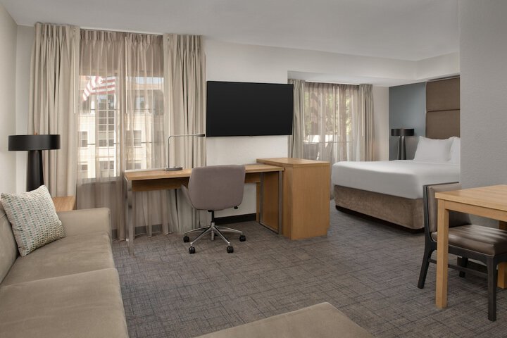 Room 29 of 62