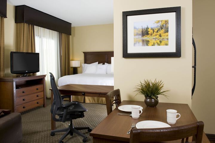 Room 15 of 40