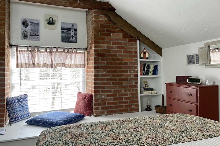 Room 44 of 58