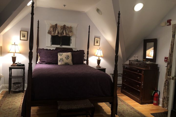 Room 31 of 62