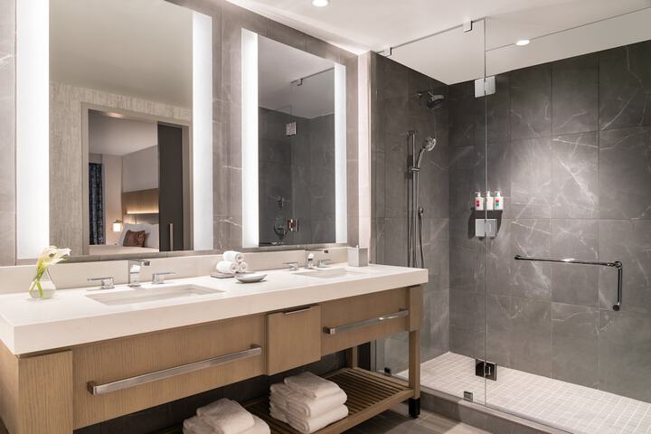 Loews Arlington