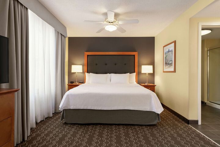 Room 15 of 30