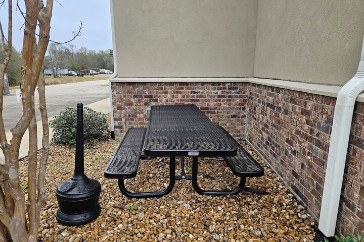 Heritage Place Hotel & Suites