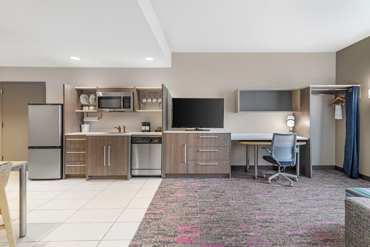 Home2 Suites by Hilton Queensbury Lake George