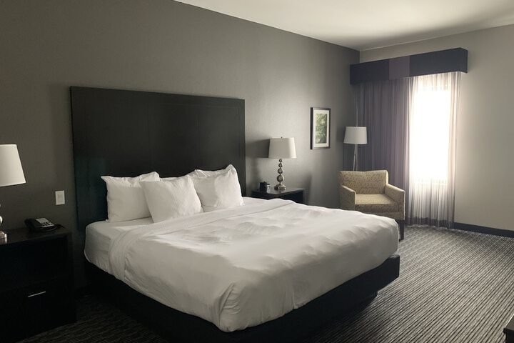 Room 14 of 39