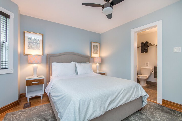 Craigleith Manor Bed & Breakfast