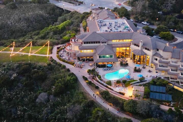 Royal Villa - Ocean View - Heated Pools - SEASCAPES BEST 1 BEDROOM - 3 BEDS - End Unit
