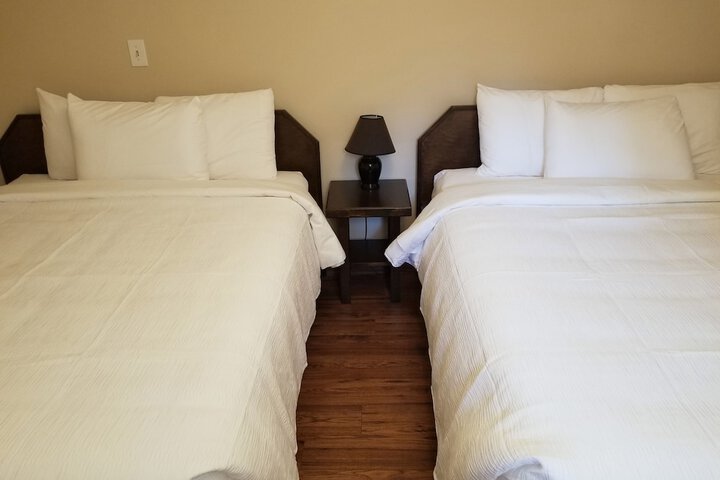 Room 33 of 46