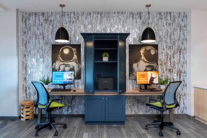 Home2 Suites by Hilton Fredericksburg South