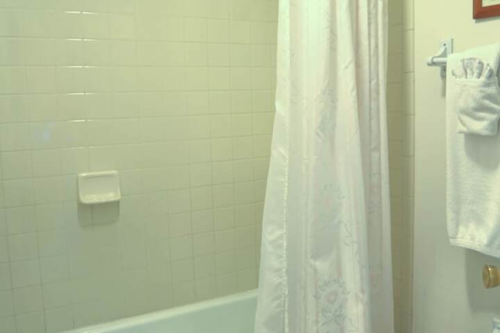 Blue Mountain Mist Country Inn & Spa
