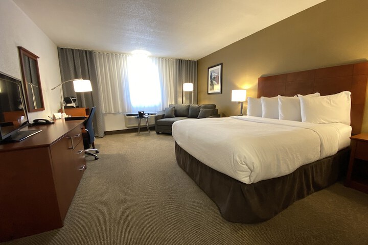 Room 49 of 68