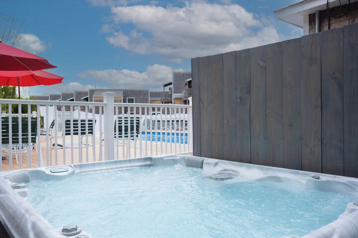 Aspinquid Resort
