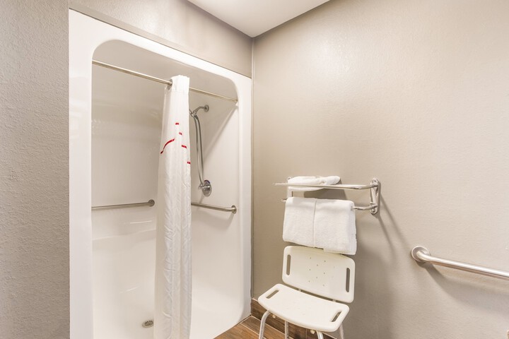 Red Roof Inn & Suites Athens AL