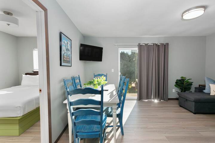 Breakwater Resort
