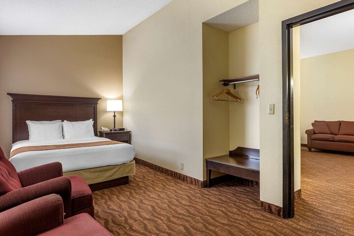 Room 14 of 49