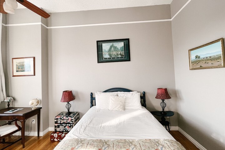 Room 40 of 140