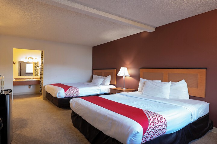 Room 34 of 37