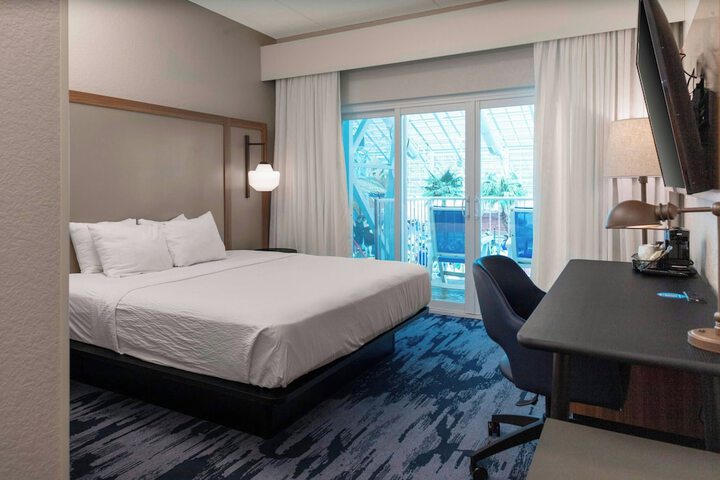 Room 32 of 47