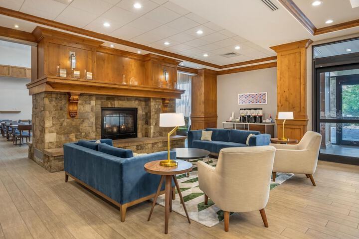 Hampton Inn & Suites Coeur d Alene