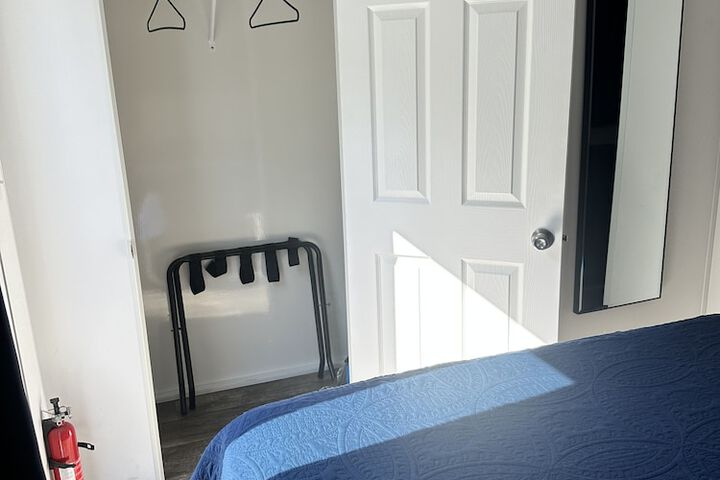 Room 13 of 38