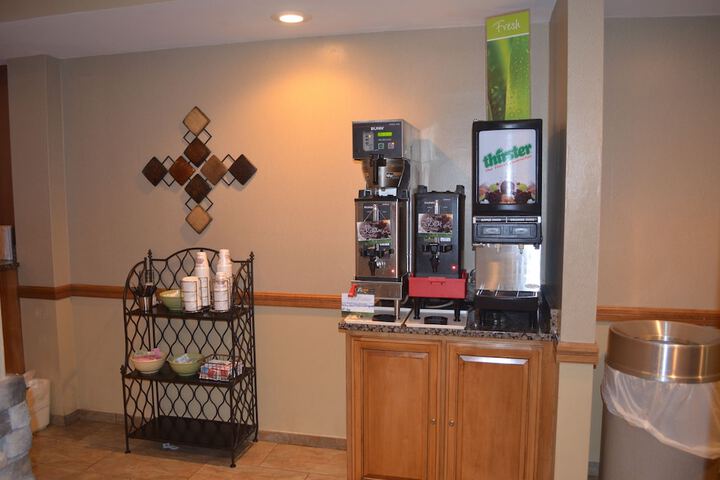 Breakfast/Coffee Service 46 of 57