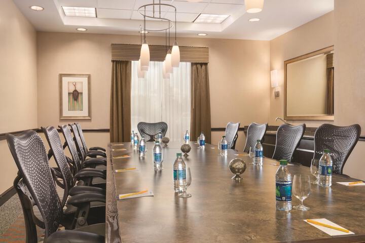 Hilton Garden Inn Dulles North