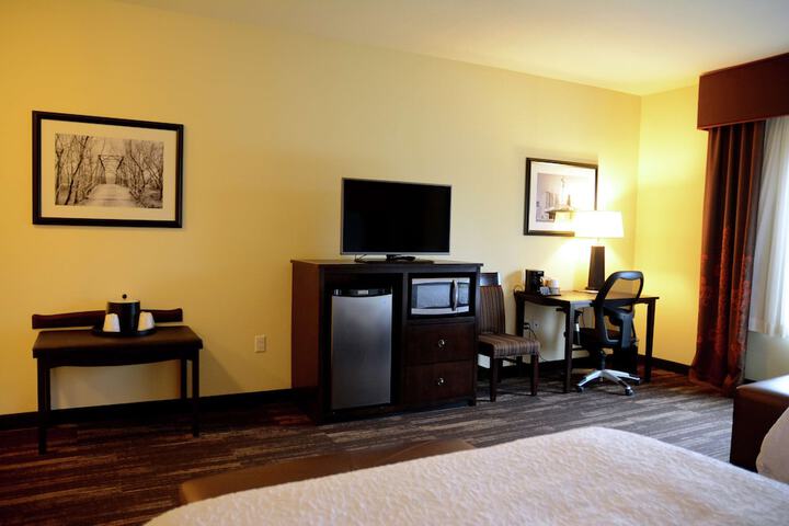 Hampton Inn Poplar Bluff