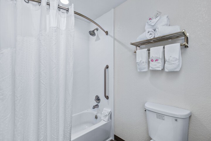 Room 45 of 58