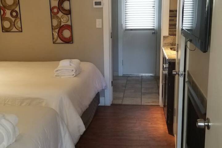Room 71 of 245