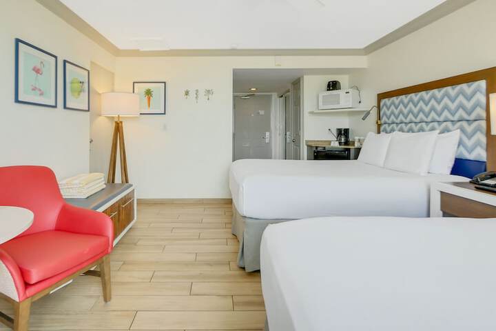 Room 43 of 120