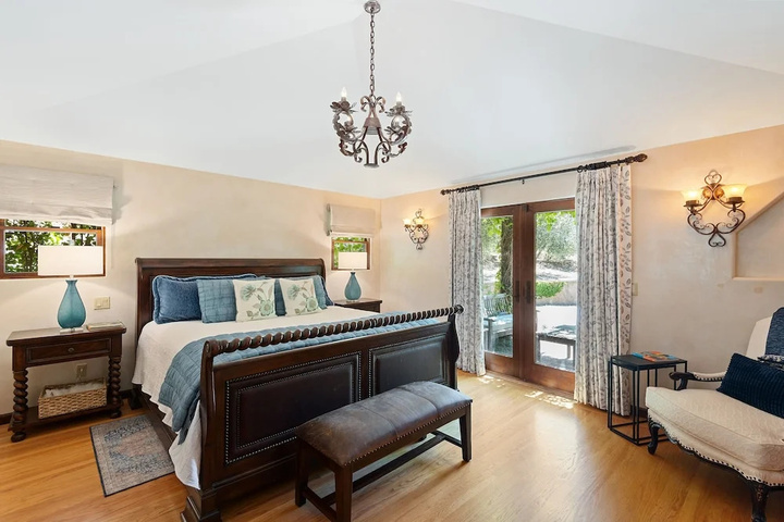 8545sono 3 Bedroom Home