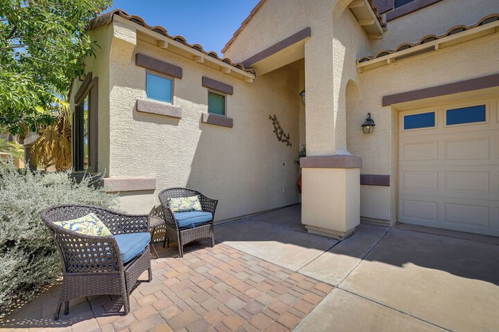 Spacious Maricopa Home Rental w / Pool & Hot Tub!