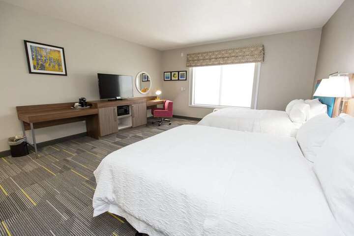 Room 80 of 200