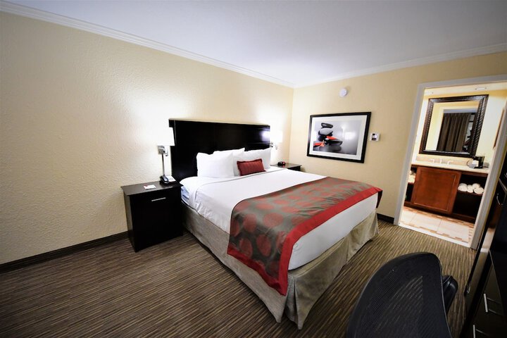 Room 22 of 69