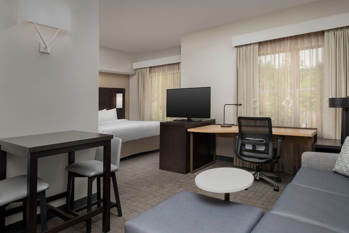 Room 49 of 79