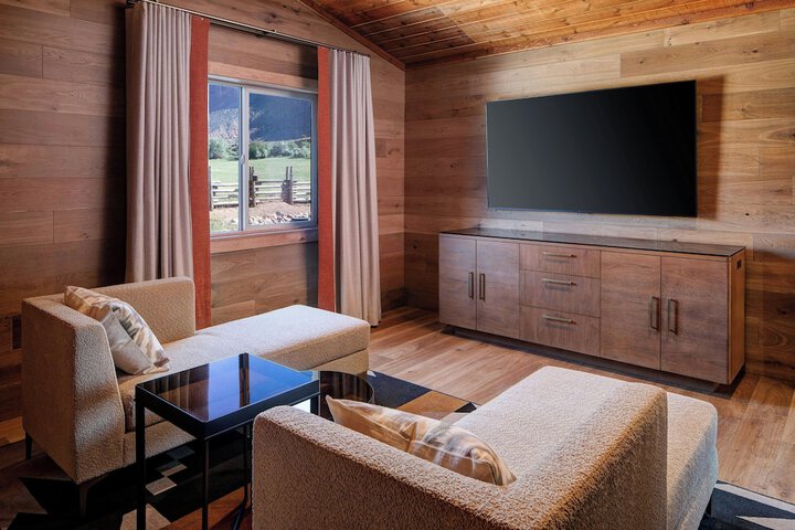 Red Cliffs Lodge Moab