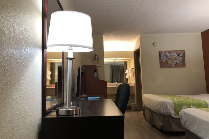 Room 22 of 46